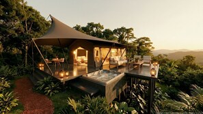 Suite Deluxe, vue sur la montagne | Restauration en plein air