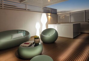 Property grounds - Dimora Zahira, Design Suites 2 min from the Sea - New - Center (Marina di Ragusa)