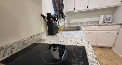 Private parking/Cozy stay+wifi