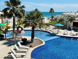 Pool - Oceanfront Las Palmas Baja 501 (Puerto Peñasco)