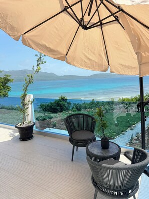Terrace/patio - Beachfront villa in Samaná with private pool (Las Galeras)