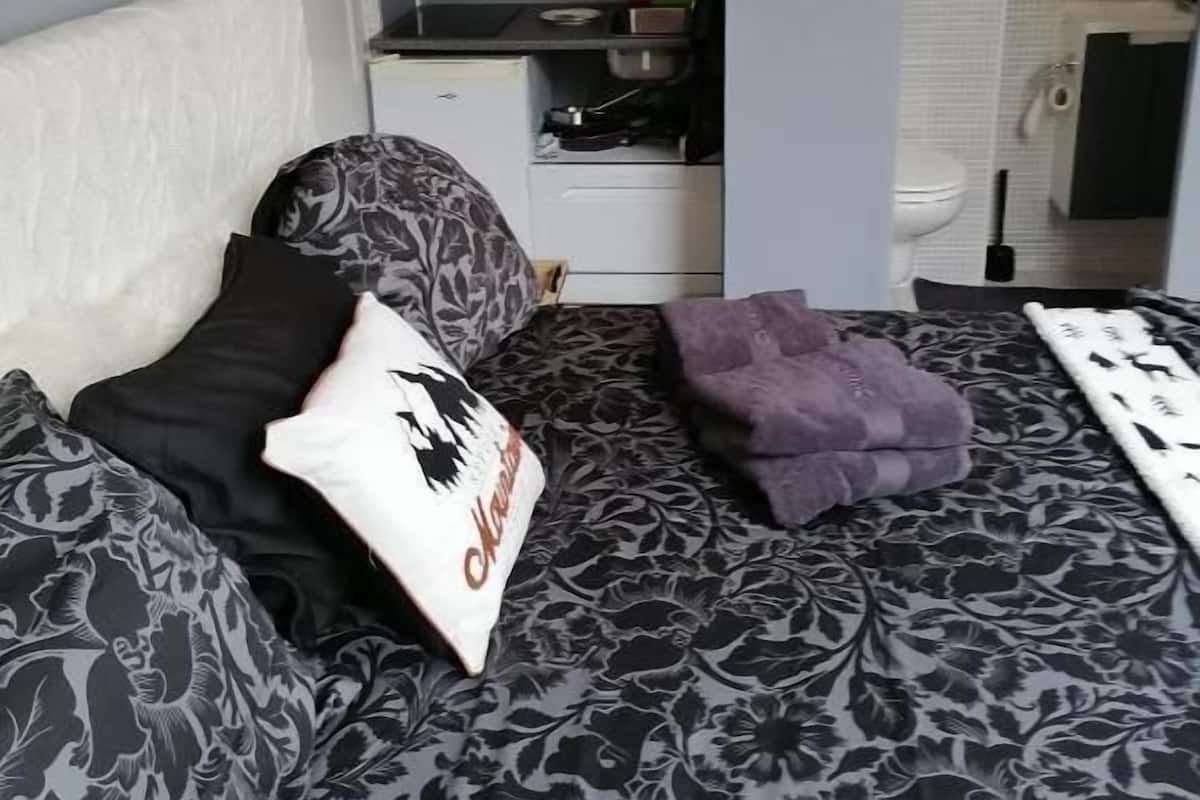 尊贵开间, 阳台