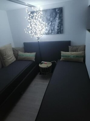 Studio, vue jardin | Intérieur