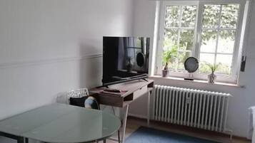 Deluxe Apartment, Garden View | Bahagian dalam