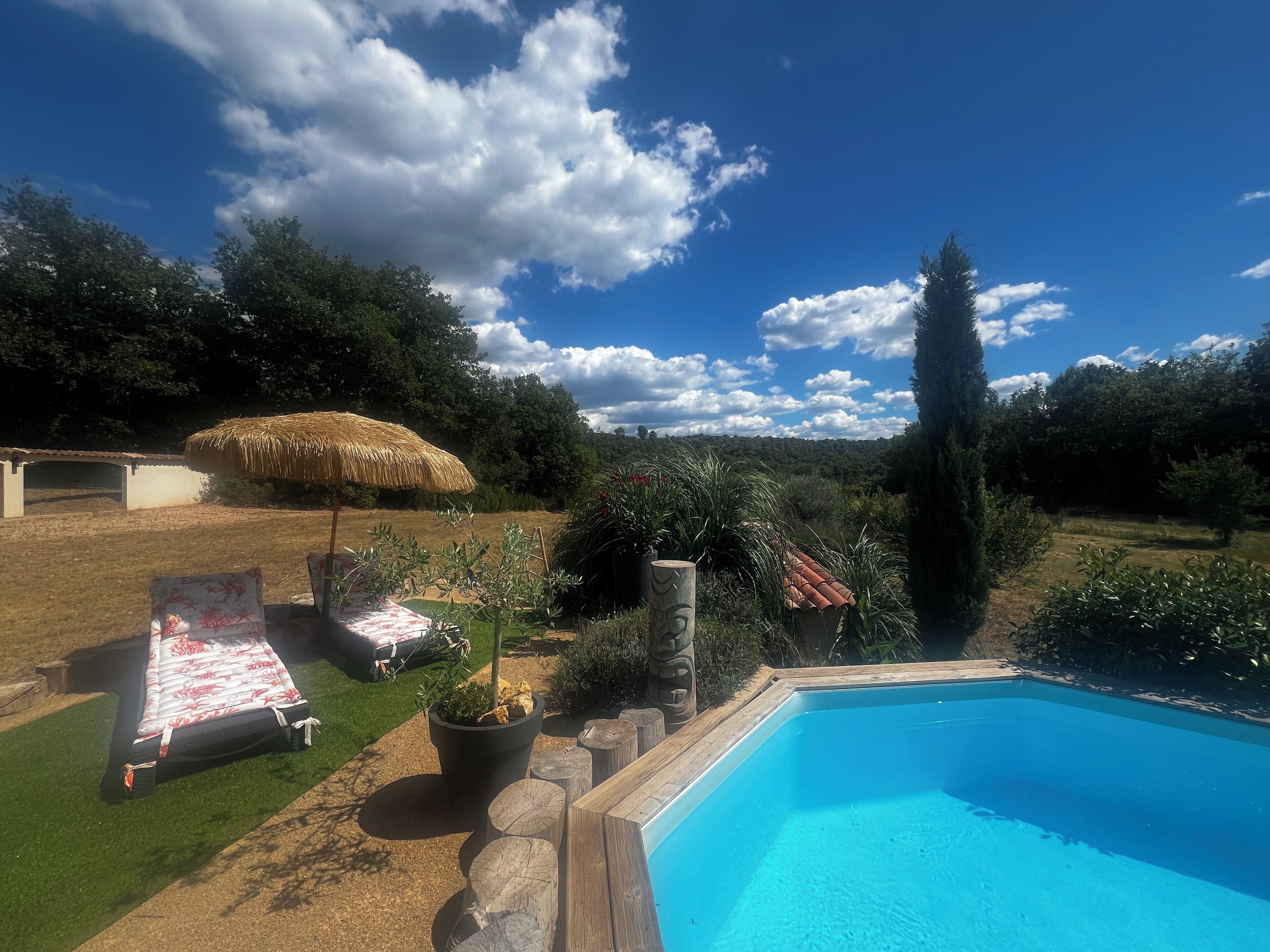 Piscine extérieure