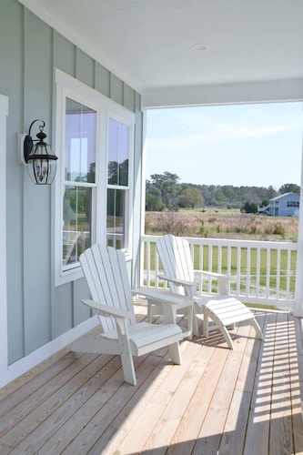 Coastal Retreat Near Beaufort