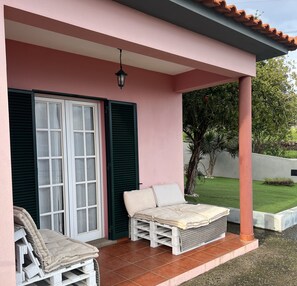 Terrace/patio - House with sea and airport views (Santa Cruz)