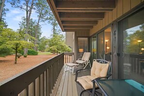 Property grounds - Birdie Bungalow - Sleeps 8 - Prime Location (Pinehurst)