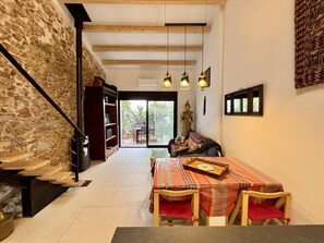 Interior - Mediterranean house near the sea - 4 guests (Sant Feliu de Guíxols)