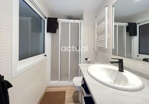 Hair dryer - Seafront apartment, terrace, parking, wifi (Platja d'Aro)