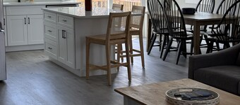 New build. 3 bedroom Townhouse walking distance to York Beaches.