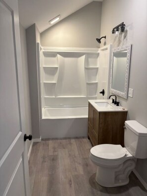 Bathroom - New build. 3 bedroom house walking distance to York Beaches. (York)