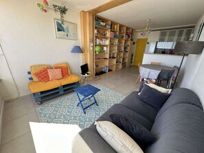 TV - 2-room apartment sea view with parking La Grande-Motte (La Grande-Motte)