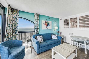 TV, offices - Beautifully Decorated Condo with Amzing Ocean View (North Myrtle Beach)