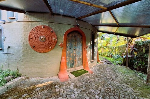 Storybook Nook – Unique Round Thatch Retreat in Kaapsehoop, Mbombela