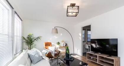 Stylish St. Boniface Home | 2 Bed | 1 Bath |