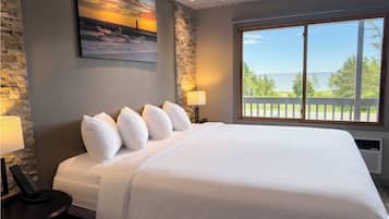 Room, 1 King Bed, Lake View | Desk, laptop workspace, iron/ironing board, free WiFi
