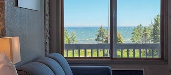 Manistique Sands