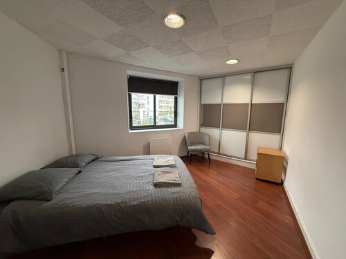 Elegant duplex in angers - 5 bedrooms air conditioner & centre