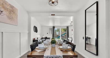 4BR Oasis w/pool, Cold Plunge, Gym, Game Room