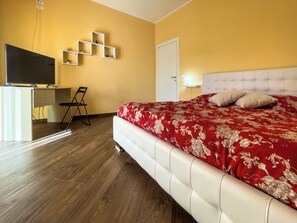 Room - Vrbo Property (L'Aquila)