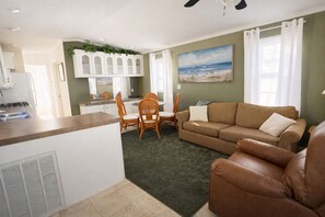 TV, books - Resort-Style 1BR | 3 Pools + Hot Tub | Sleeps 4 (Dover)