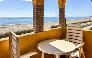 Outdoor dining - Gorgeous home in Casares with swimming pool (Casares)