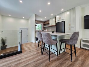 Dining - Open-Concept River Heights Home | 3 Bed | 2 Bath | (Winnipeg)