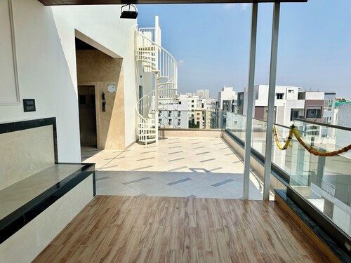 Luxury 2BHK Westside Penthouse, Private Patio & Terrace HiTech City Madhapur HYD