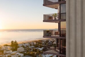 Property grounds - Mermaid Luxe | Spacious 4BR Coastal Retreat (Gold Coast)