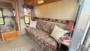 リビング エリア