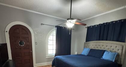 Downtown stay with games, coffee and spacious rooms