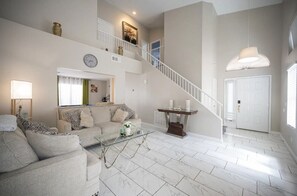 Smart TV - Welcome to your chic escape North Las Vegas perfect for relaxation and adventure (North Las Vegas)