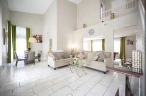 Smart TV - Welcome to your chic escape North Las Vegas perfect for relaxation and adventure (North Las Vegas)