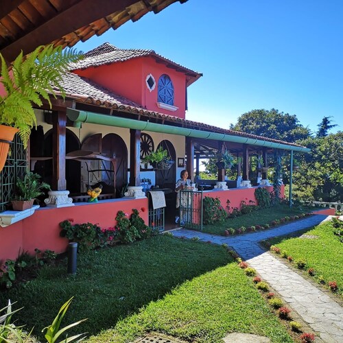 Adorable 3-bedroom villa in lovely Los Naranjos perfect for relaxing