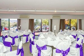 Banquet hall - Alpha Hotel Canberra (Canberra)