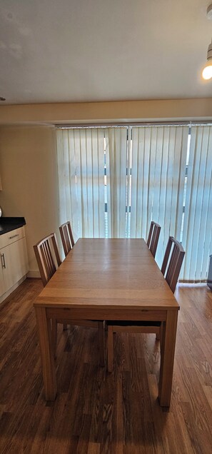 Dining - Broadstreet love party around and get to bed in mins of walking (Birmingham)