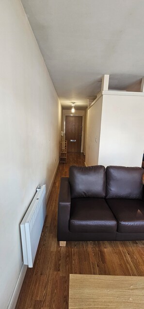 Living area - Broadstreet love party around and get to bed in mins of walking (Birmingham)