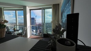 Interior - Hit your #limits (Birmingham)