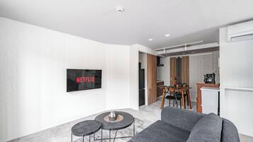 Apartment | Living area