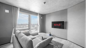 GRAN HILLS 401, Non Smoking | Living area