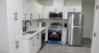 Stylish 2-Bed Basement Suite by West Edmonton Mall