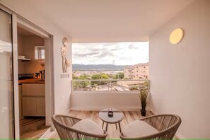 Interior - Zoloto Penthouse Studio (Montego Bay)