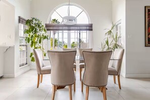 Dining - Penthouse By The Sea (Montego Bay)
