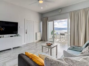 Living area - Vera 1 bedroom apartment (Montego Bay)