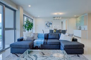 Living area - Entire serviced apartment in Montego Bay, Jamaica (Montego Bay)