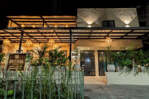 Front of property - Bruma Verde Casa Hotel (Medellín)