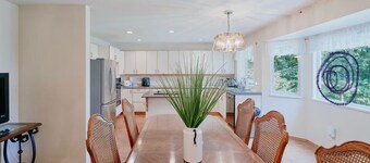 Spacious cozy house near ferry and beach