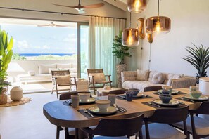 Dining - Florijn 7 | Ocean View Penthouse at The Reef (Willemstad)