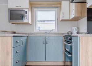 House, 2 Bedrooms, Accessible | Interior - Cozy 12ft Caravan at North Shore Holiday (Skegness)